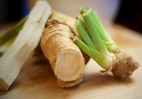 kalça artriti uchun horseradish ildizi